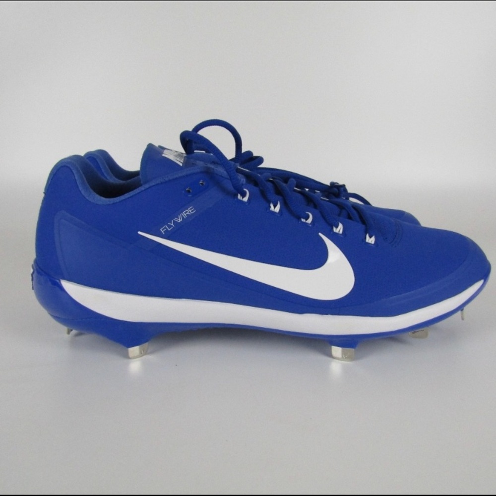 NEW Nike Baseball Cleats